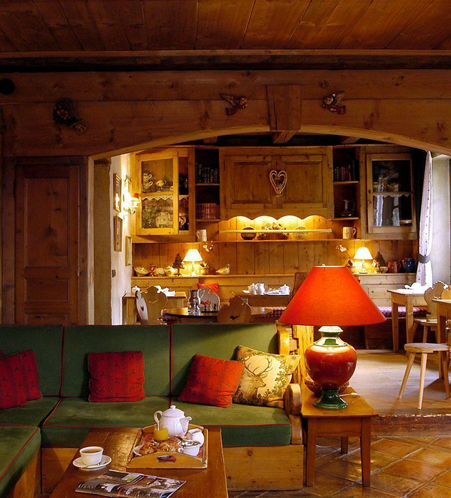 Au Coin Du Feu 3* Megève
